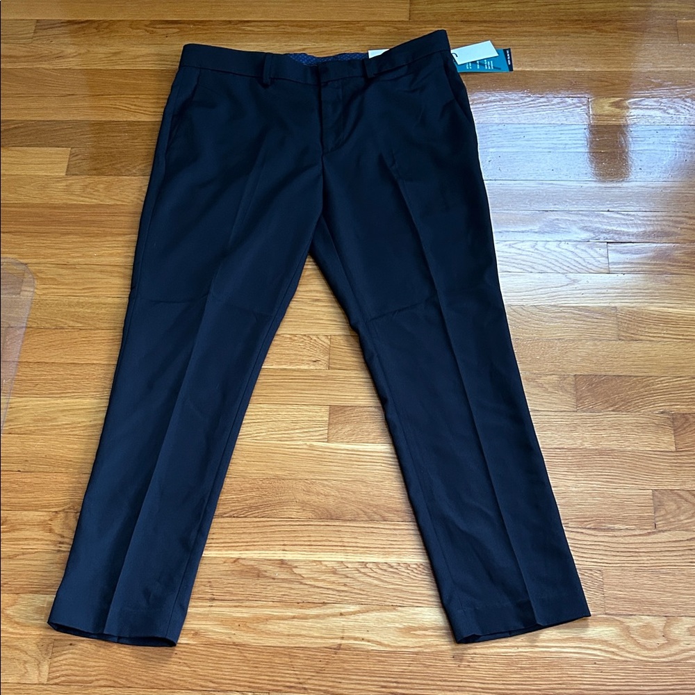 Perry Ellis Men's Black Dress Pants - Slim Tailored